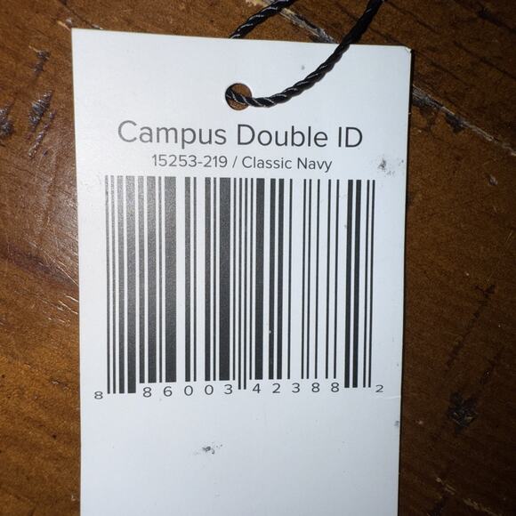 Vera Bradley ~ “Classic Navy" ~ Campus Double ID Case ~ NWT - Picture 5 of 5